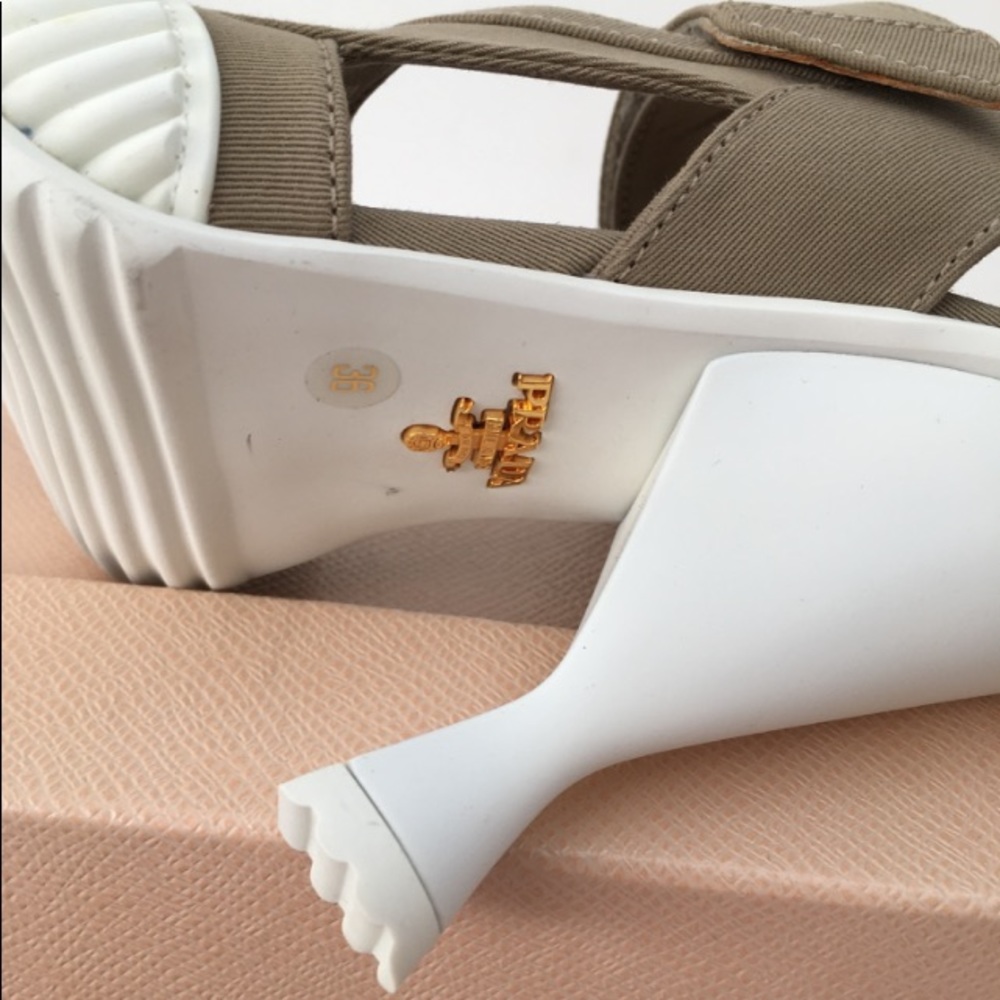 Prada sandals - Picture 2 of 14